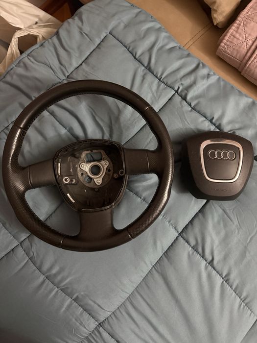 Трилъчев волан с airbag за Ауди А3 8P