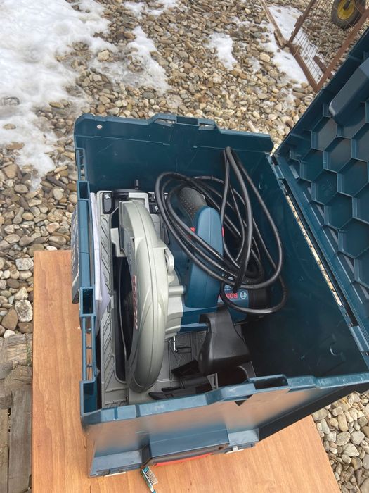 Circular de mână 2200w