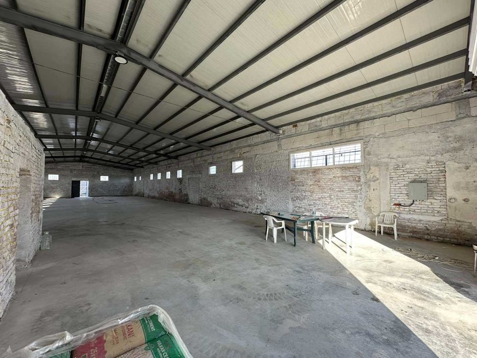 Дава се под наем Склад в Съединение - 570 кв.м за 1275 € - Снимка #3