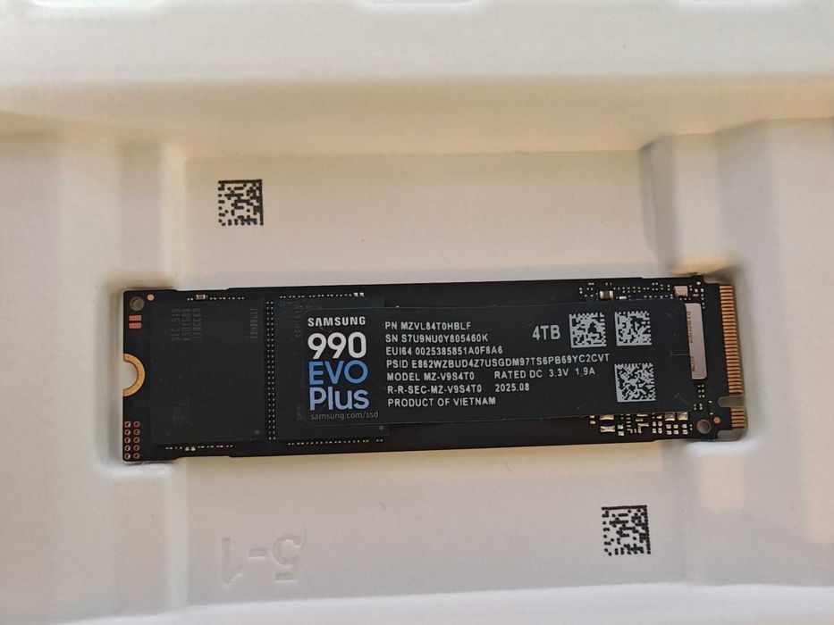 Диск SSD Samsung 990 EVO Plus 4TB M.2 2280 NVMe
