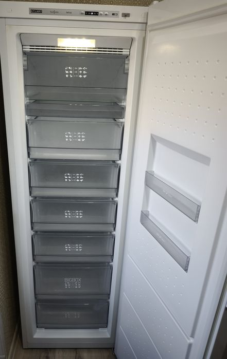 Морозильник Atlant