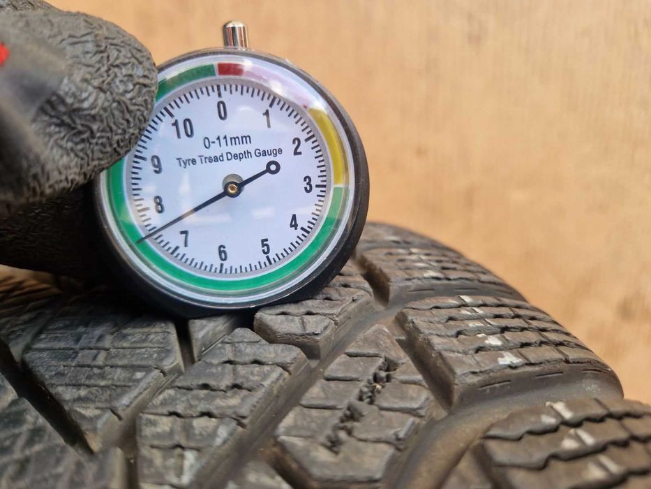 2 Pirelli R17 225/45
Зимни гуми 
DOT3422