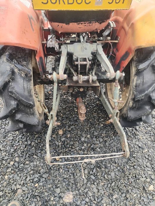 Tractor japonez yanmar  cu freza