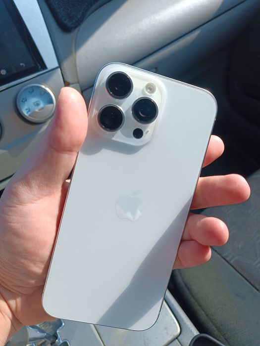 Продам айфон 16 про макс