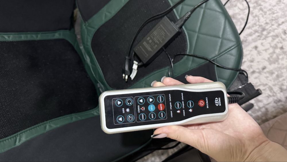 Массажный кресло