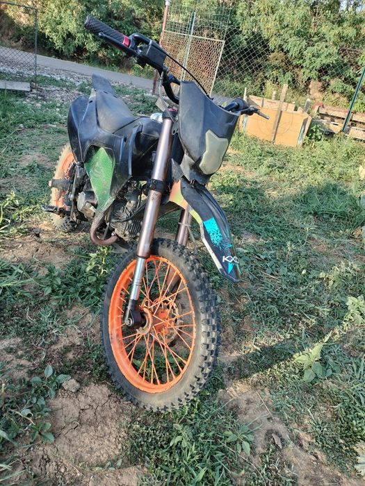 Vând cross 125cc