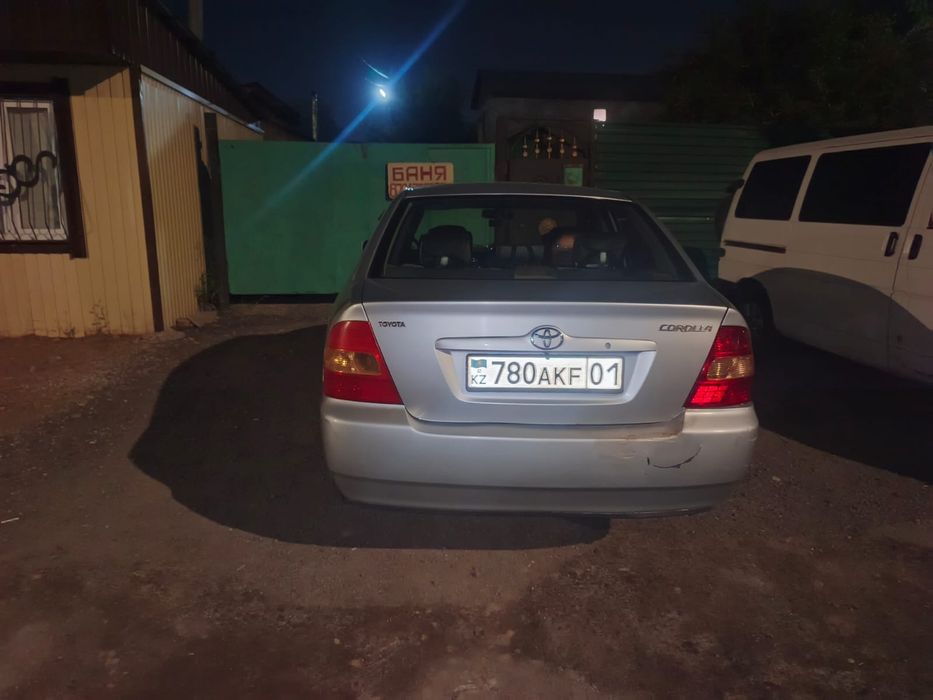 Авто Toyota Corolla