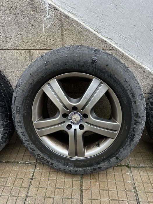 Джанти с Гуми 235/65/17 за Мерцедес МЛ