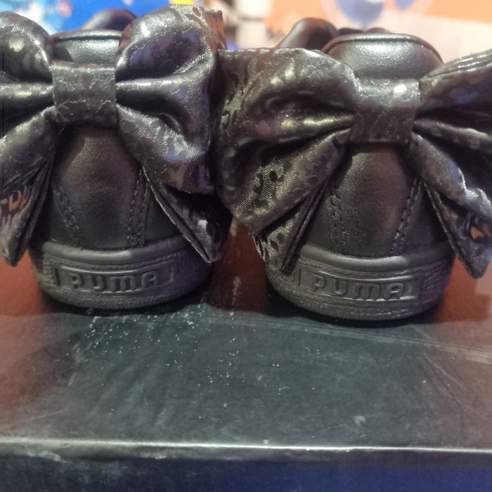 Adidasi Puma marimea 36