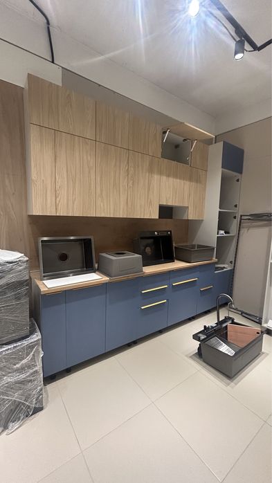 Продам кухню Новый