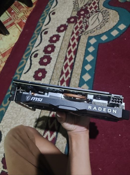 Продается видеокарта rx 5500 xt 8gb