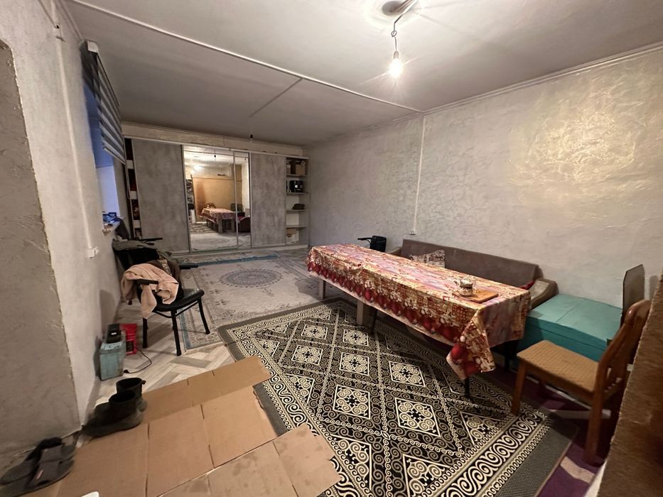 Продается черновой дом с участком