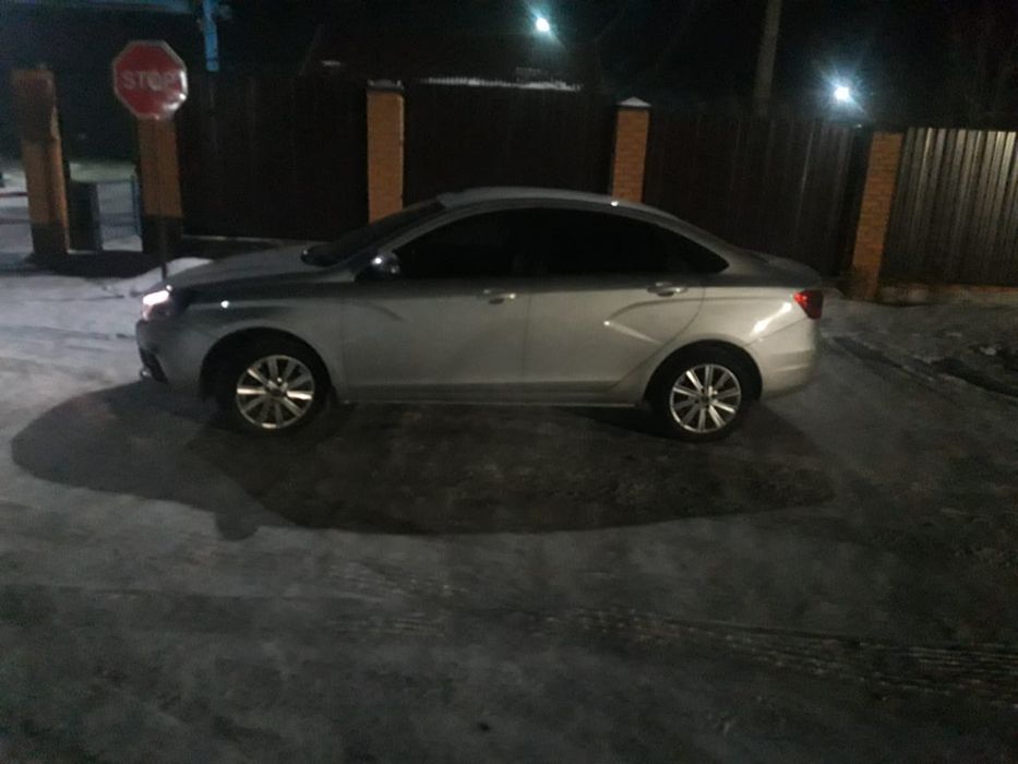 Продам диски с резиной Камрики 16