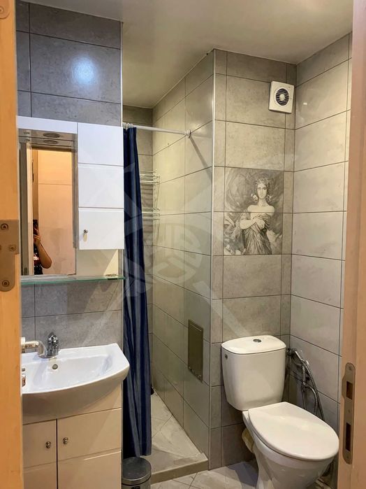 Дава се под наем Тристаен апартамент в Варна, ХЕИ - 115 кв.м за 600 € - Снимка #5