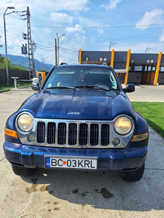 JEEP Cherokee 2005 — imagine 3