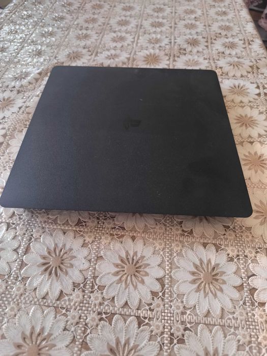 Ps4 в добро състояние