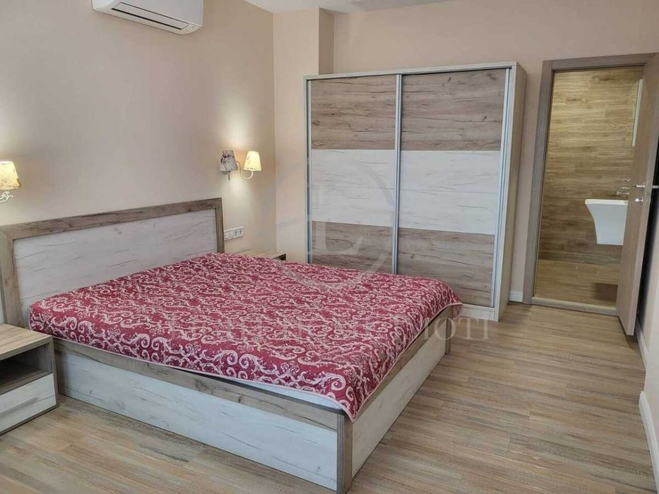 Продава се Четиристаен апартамент в Пловдив, Тракия - 157 кв.м за 1529 €/кв.м - Снимка #5