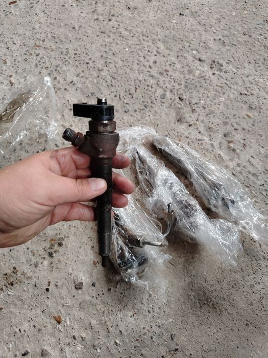 Injectoare passat cc passat B7 touran sharan 2.0 cffb cfgb 03L130277j