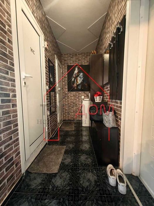 Дава се под наем Двустаен апартамент в Варна, Цветен квартал - 55 кв.м за 561 € - Снимка #11