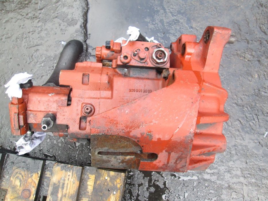 Pompa de mars de stivuitor Linde H30D