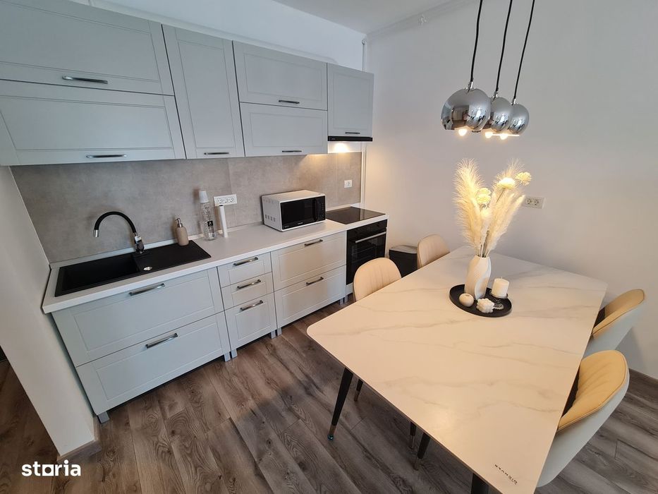 Inchiriez ap.2 camere ADORA PARK 7, NOU, Lux,Parcare, 2Smart Tv,Balcon