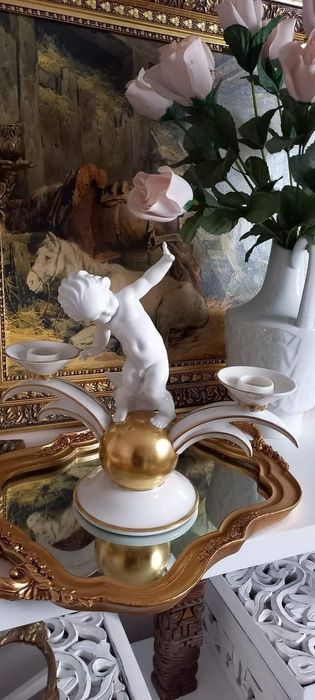 Рядък Арт Деко порцеланов свещник