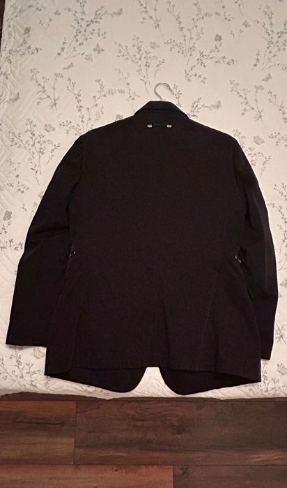 Намалено Corneliani италианско яке