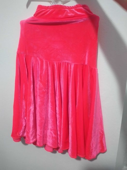 Rochie de dansuri sportive!