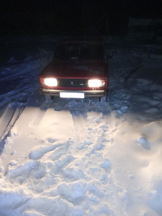 Продам машину ваз 2104