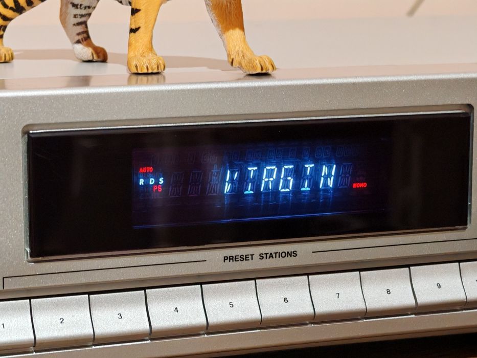 X4 TECH  TU/S-1000. Tuner premium Radio Data System. Preț fix !