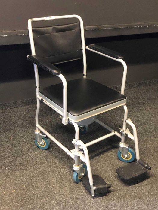 Инвалиден стол!!!