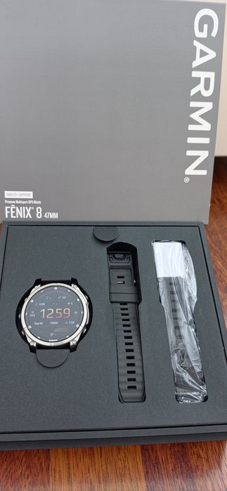 Vand ceas smartwatch Garmin Fenix 8 Amoled Sapphire, 47 mm, GPS