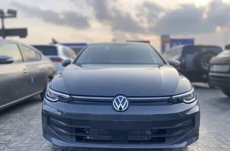 VW Golf 8 на части