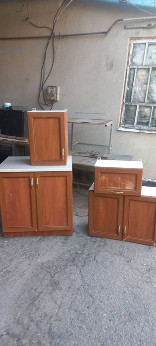Кухенный гарнитур