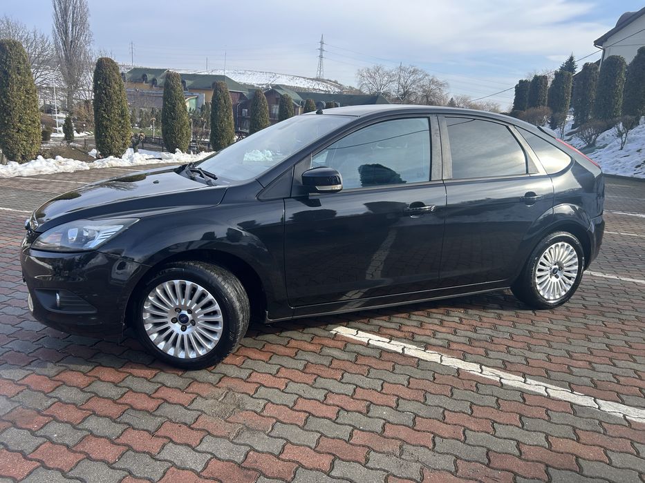 -Ford focus titanium-piele-klimatronik-GPL original fabrica-1.8benzina-125cai-2009-euro4-adusa din germania-