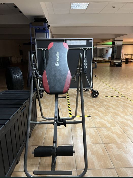 Masă de inversie Insportline – Aparat elongații spate și coloană