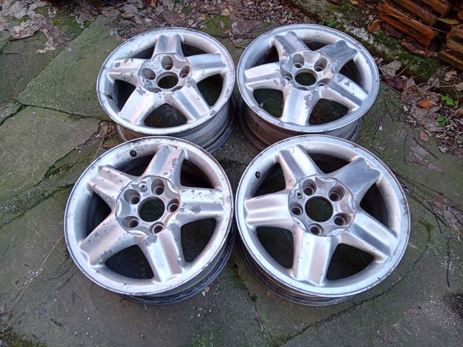 Лети джанти 15 цола от Опел Зафира.