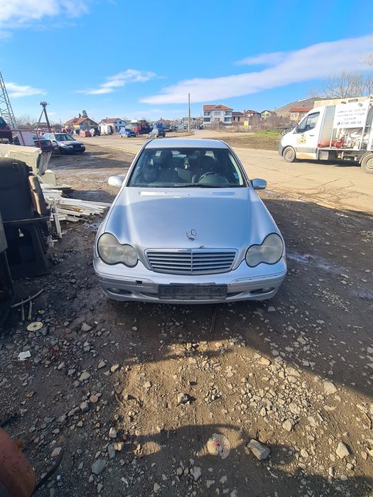 Mercedes C200 ЗаЧасти