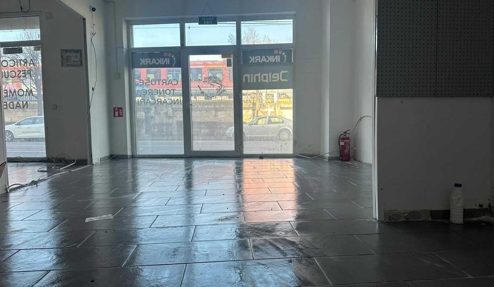 inchiriere Spatiu Comercial - Zona Garii - 96 mp + Parcare - bloc 2019