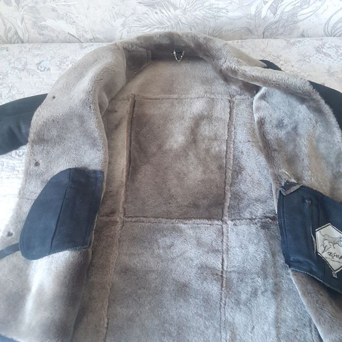 Продам турецкую дубленку мужская