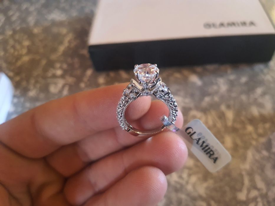 Inel Glamira aur alb