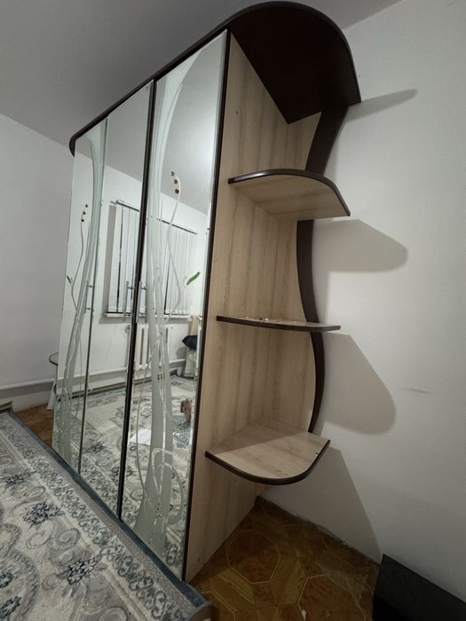 Шкаф прихожка состояние отлично