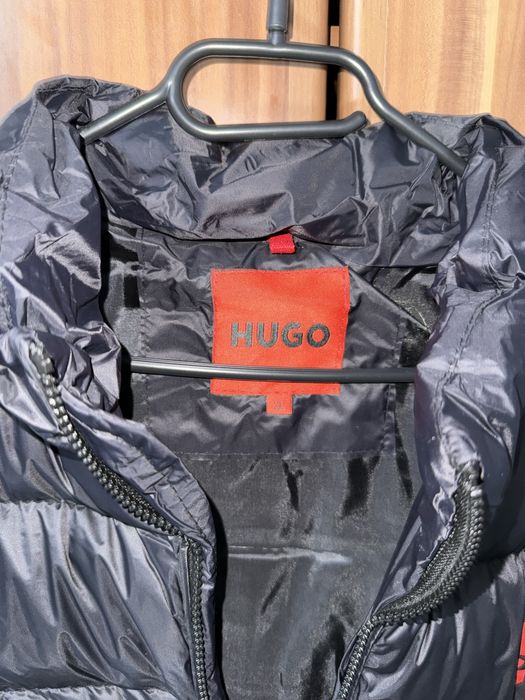 Vesta Hu Go neagra