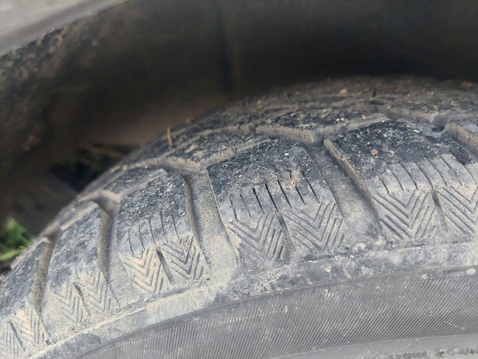 Jante r17  iarna passat b6 235 45 r17