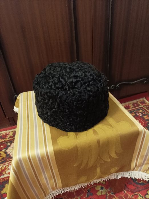 Шапка каракуль новая