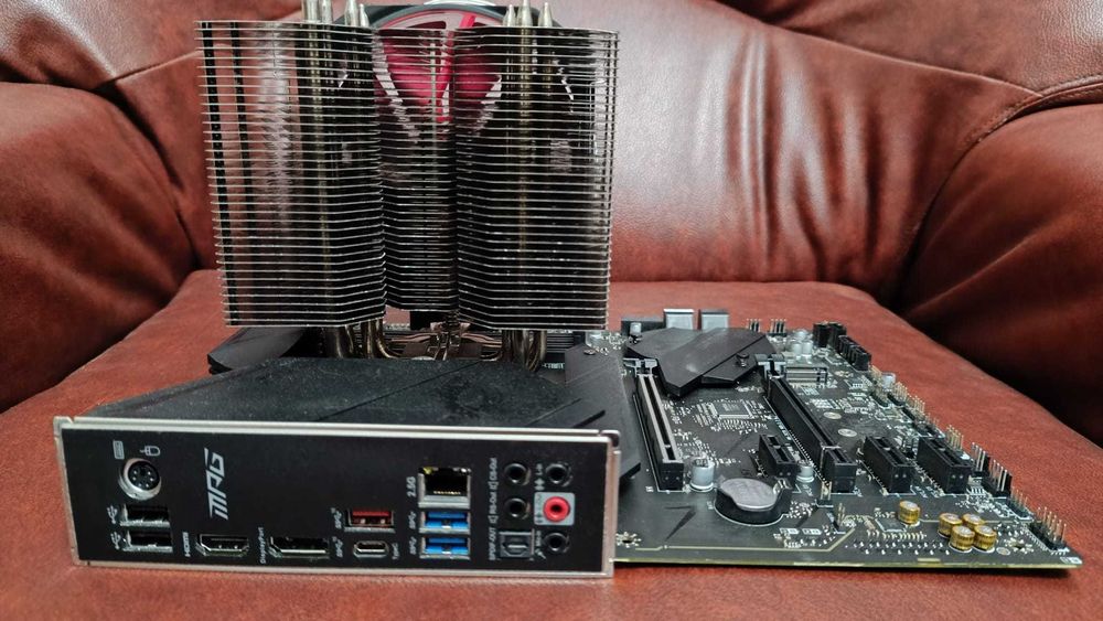 KIT i5 10600K - MSI Z490 Gaming Plus - Cooler CPU Deepcool