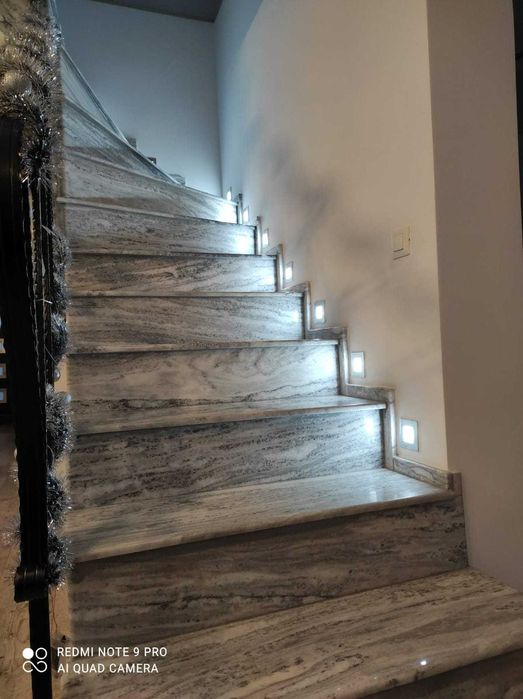 Blat Scara Pervaz Marmura Granit Travertin