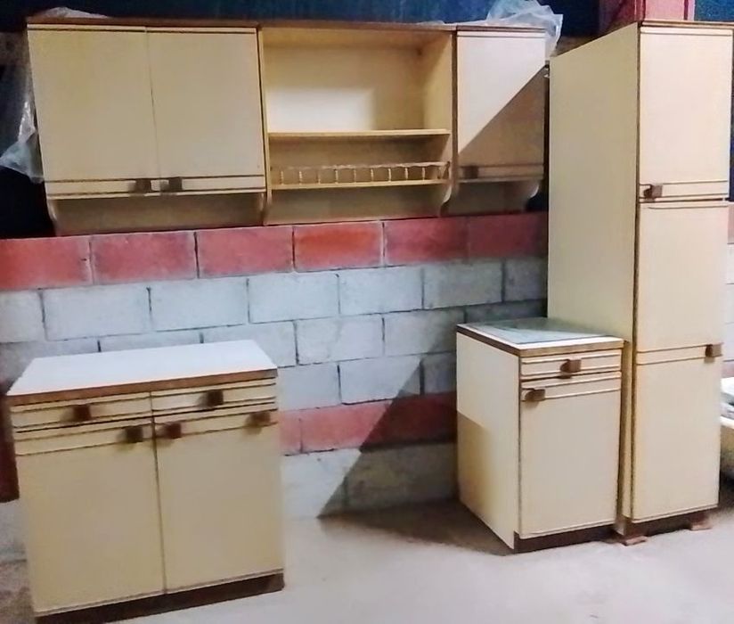 Oshxona uchun mebel