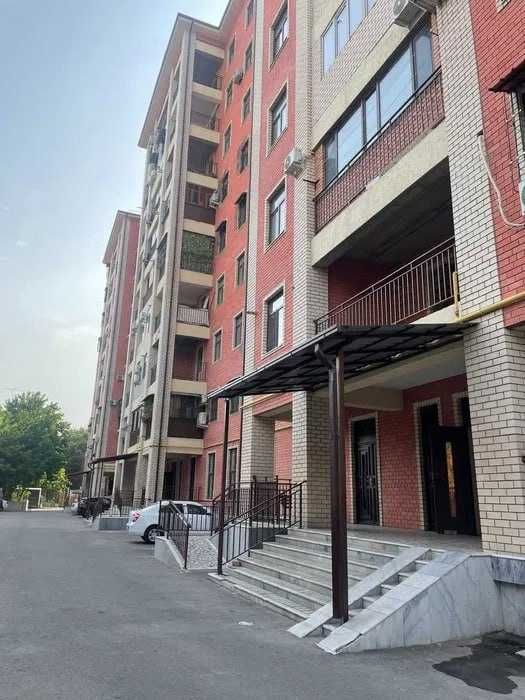 Новостройка 3 комнатная Гунча Кирпич    Коробка