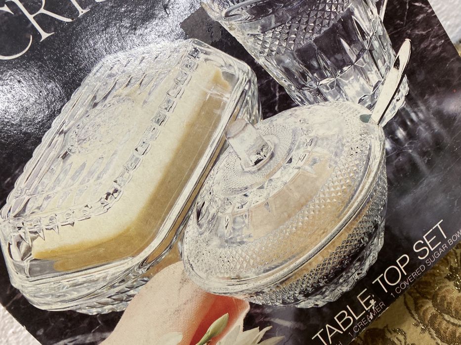 Немски кристални съдове захарница купа за масло и кана за мляко